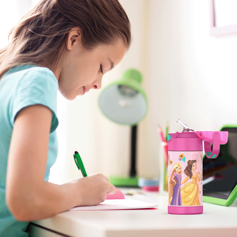 F4106PN_Princess_12ozBottle_Lifestyle_Girls_PDP_f9408f49-75e0-41ca-a200-b908786c2be9.png