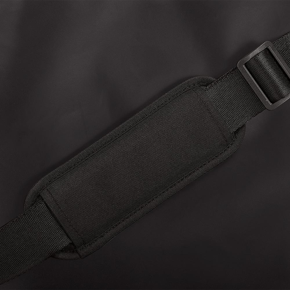 ci2412004gt_icon_12can_cooler_granite_shoulderstrap_inset_front_1000x1000_pdp_6c3663ac-c8f2-47e8-94c4-be3b7e9e0a71.jpg